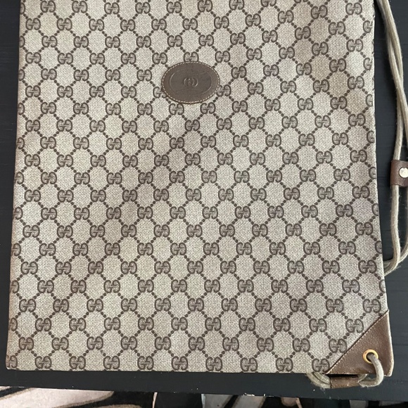 Authentic Gucci Accessory Collection PVC Leather & Drawstring Shoulder Bag- Used - Picture 4 of 5